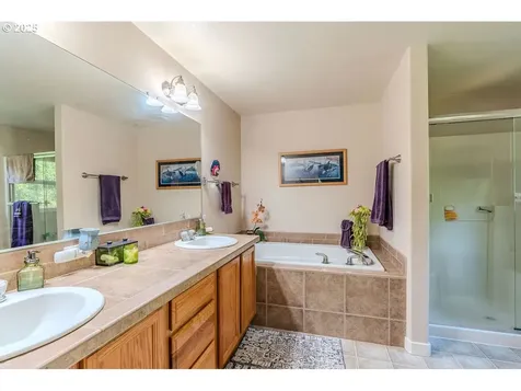 37702 Hamilton Ridge Drive Sandy OR 97055