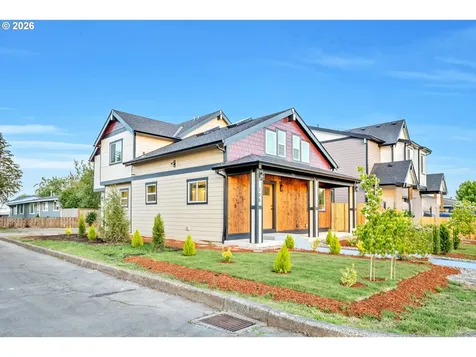 706 S 8th Avenue Cornelius OR 97113
