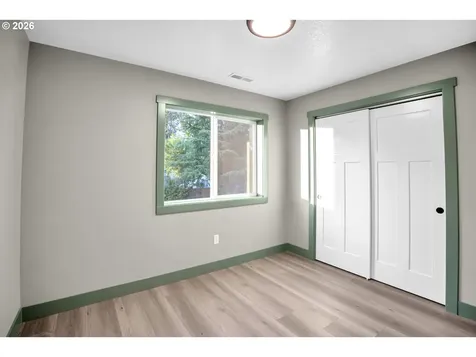 706 S 8th Avenue Cornelius OR 97113