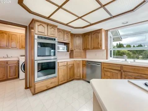 2221 NW 206th Street Ridgefield WA 98642
