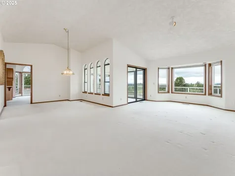 2221 NW 206th Street Ridgefield WA 98642