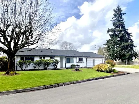 3308 Wisteria Street Eugene OR 97404