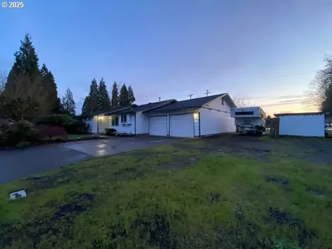 3308 Wisteria Street Eugene OR 97404