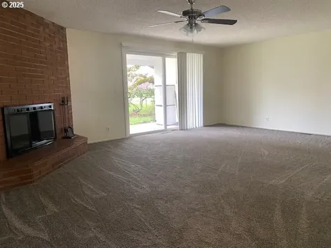 3308 Wisteria Street Eugene OR 97404