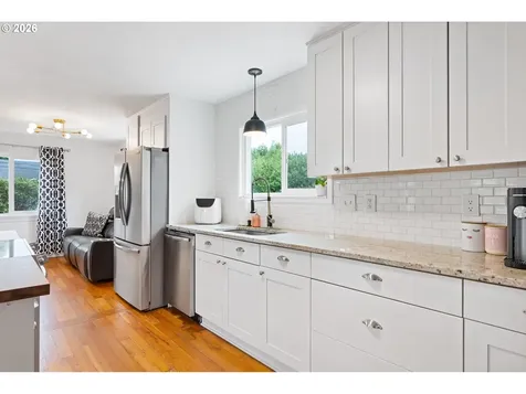 3403 Columbia Heights Road Longview WA 98632