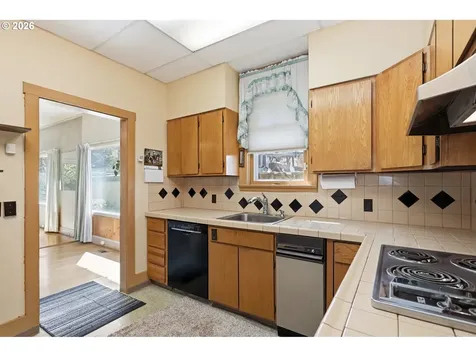 805 E 12th Street The Dalles OR 97058