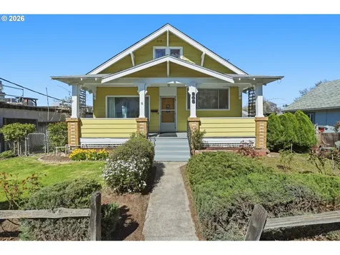 805 E 12th Street The Dalles OR 97058