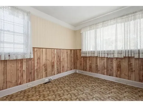 805 E 12th Street The Dalles OR 97058