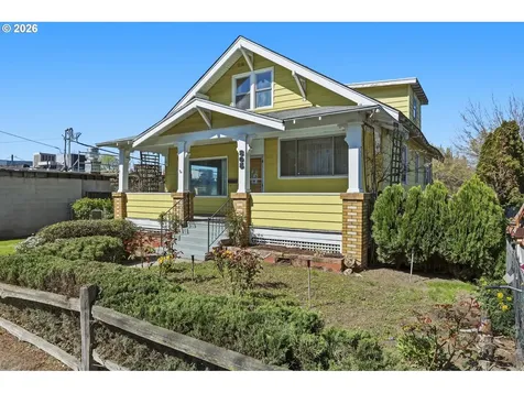 805 E 12th Street The Dalles OR 97058