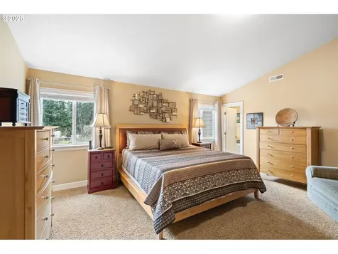 15417 NE 102nd Street Vancouver WA 98682