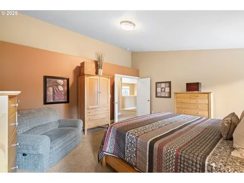 15417 NE 102nd Street Vancouver WA 98682