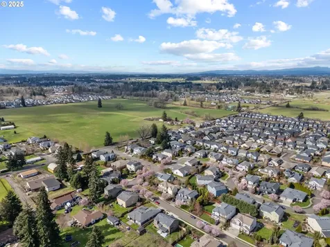 15417 NE 102nd Street Vancouver WA 98682
