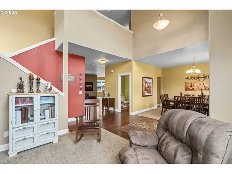 15417 NE 102nd Street Vancouver WA 98682