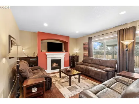 15417 NE 102nd Street Vancouver WA 98682