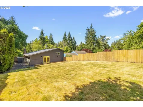 2523 SW Taylors Ferry Road Portland OR 97219