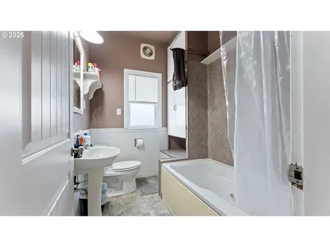 63776 Flanagan Road Coos Bay OR 97420