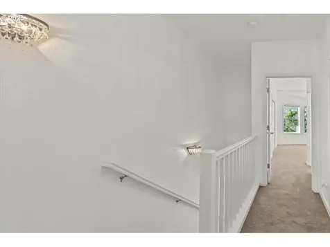 4108 S Corbett Avenue Portland OR 97239