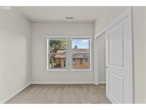 4108 S Corbett Avenue Portland OR 97239