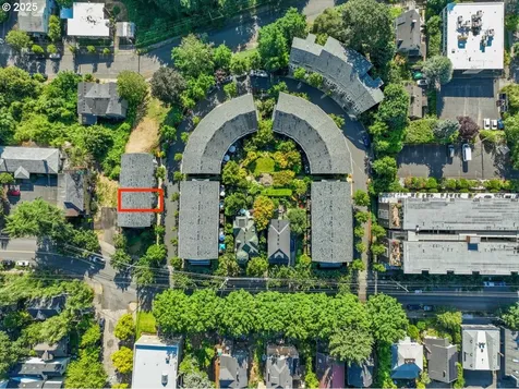 4108 S Corbett Avenue Portland OR 97239