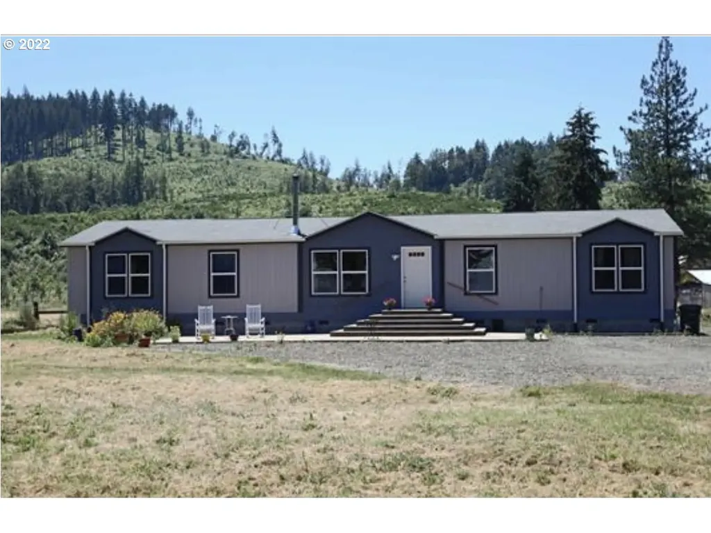 6515 Nonpareil Road Sutherlin OR 97479