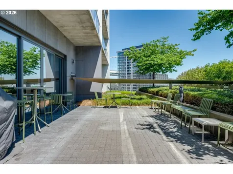1150 NW Quimby Street Portland OR 97209