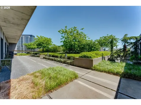 1150 NW Quimby Street Portland OR 97209