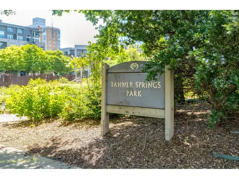 1150 NW Quimby Street Portland OR 97209