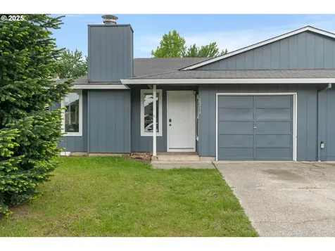 2238 NE Barberry Court Hillsboro OR 97124