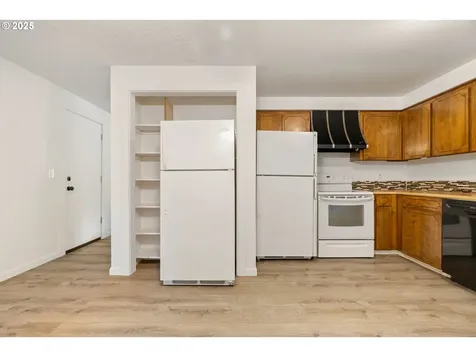 2238 NE Barberry Court Hillsboro OR 97124