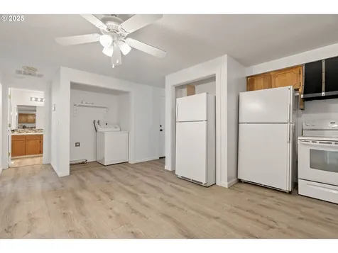 2238 NE Barberry Court Hillsboro OR 97124