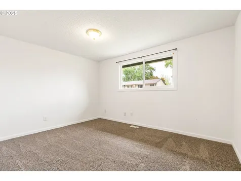 2238 NE Barberry Court Hillsboro OR 97124