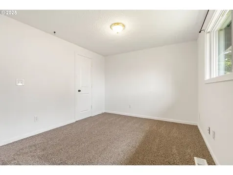 2238 NE Barberry Court Hillsboro OR 97124