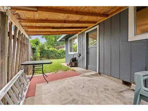 2238 NE Barberry Court Hillsboro OR 97124