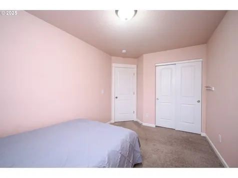 2638 SW Mount Baker Street Mcminnville OR 97128