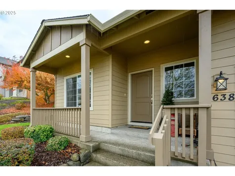 2638 SW Mount Baker Street Mcminnville OR 97128