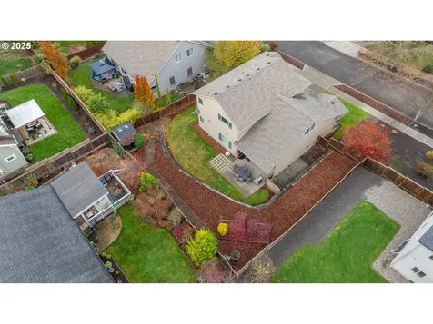 2638 SW Mount Baker Street Mcminnville OR 97128