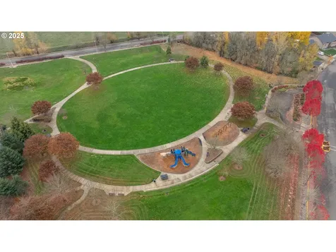 2638 SW Mount Baker Street Mcminnville OR 97128