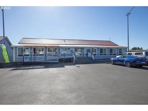 751 W Riverside Drive Coquille OR 97423