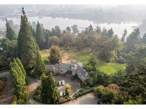 11800 S Military Lane Portland OR 97219