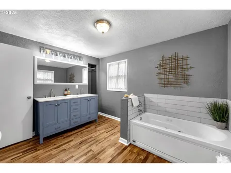 3509 Harney Street Vancouver WA 98660