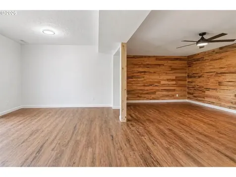 656 NW Thornton Lake Drive Albany OR 97321