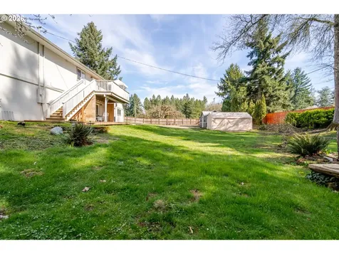 656 NW Thornton Lake Drive Albany OR 97321