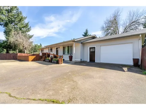 656 NW Thornton Lake Drive Albany OR 97321