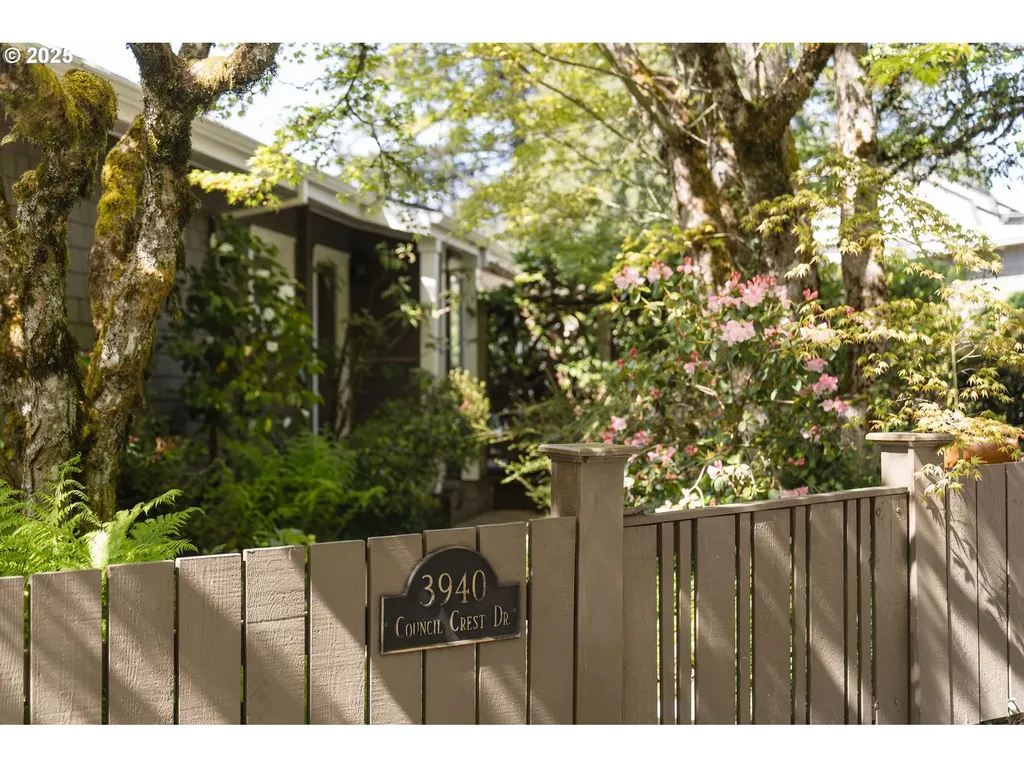 3940 SW Council Crest Drive Portland OR 97239