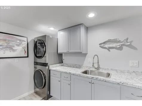 710 W 19th Street The Dalles OR 97058