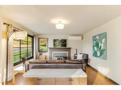 710 W 19th Street The Dalles OR 97058