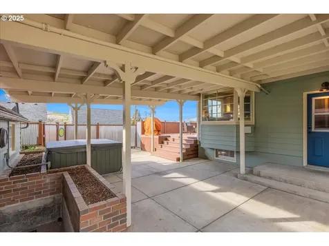 710 W 19th Street The Dalles OR 97058