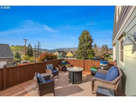 710 W 19th Street The Dalles OR 97058