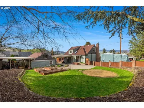 710 W 19th Street The Dalles OR 97058