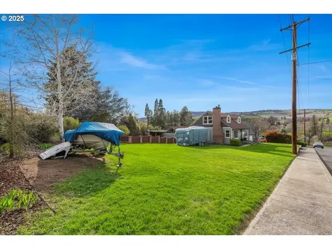 710 W 19th Street The Dalles OR 97058
